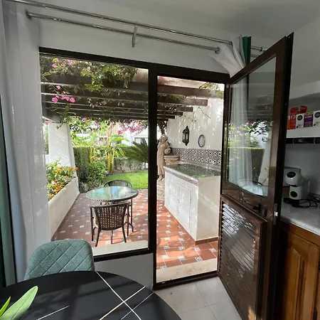 Appartement Picasso,18 *
