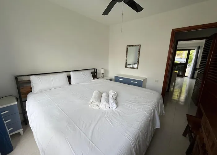 Apartment Picasso,18 *